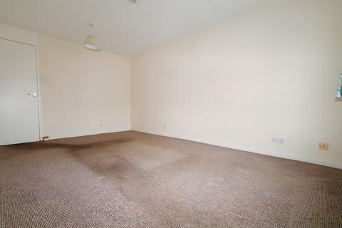 1 bedroom apartment for sale - Farrier Road, Northolt, Greater London