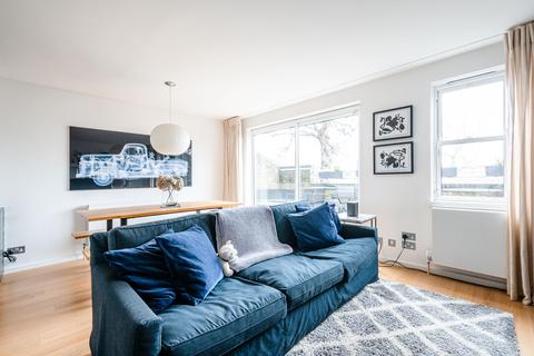 6 Pennethorne Close, London, E9 7HF