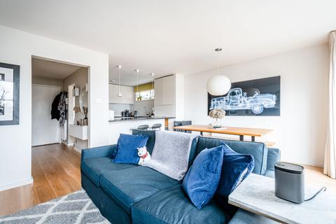 6 Pennethorne Close, London, E9 7HF