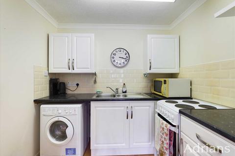 1 bedroom retirement property for sale, Balmoral Court, Springfield Road, Chelmsford
