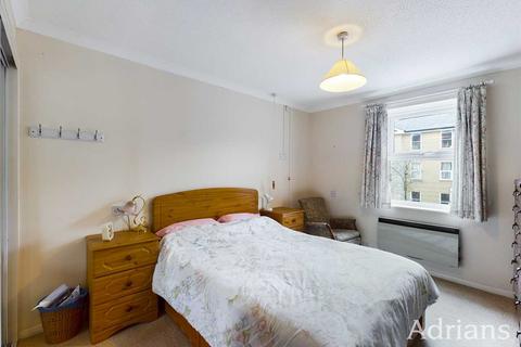 1 bedroom retirement property for sale, Balmoral Court, Springfield Road, Chelmsford