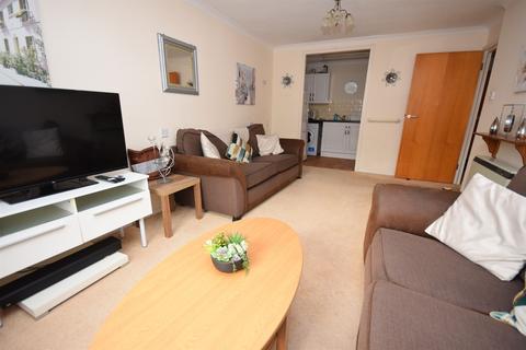 1 bedroom retirement property for sale, Balmoral Court, Springfield Road, CM2