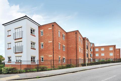 2 bedroom apartment to rent, North Way,  Headington,  OX3