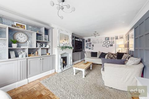4 bedroom semi-detached house for sale - Blackthorn Drive, Larkfield, ME20