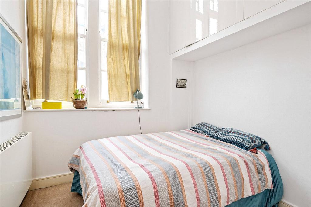 Wollaton House, 7 Batchelor Street, London, N1 2 bed duplex £2,999