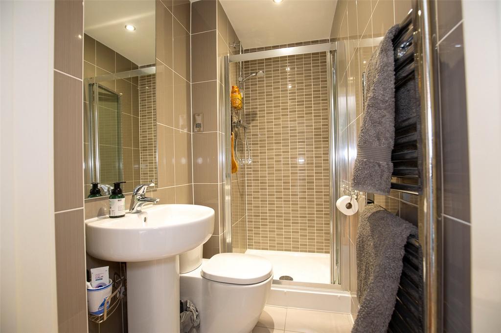 Ensuite