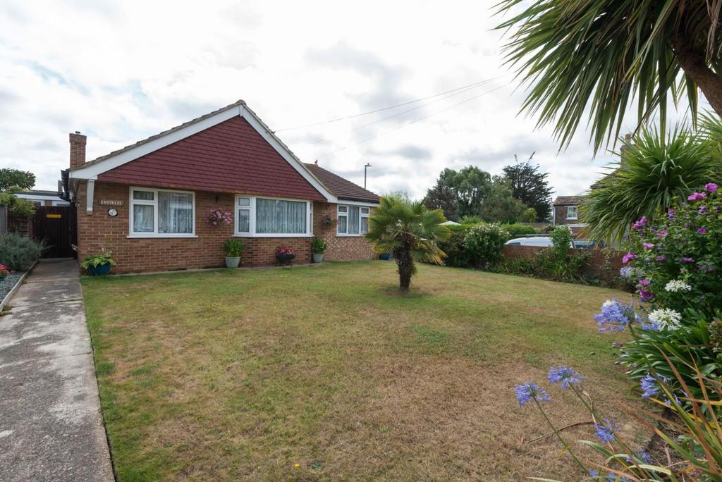 Prospect Road, Minster, CT12 3 bed detached bungalow for sale £500,000