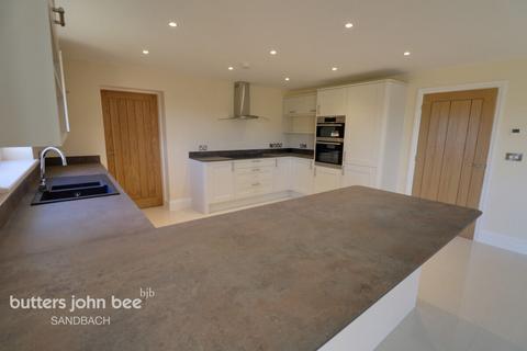 4 bedroom detached house for sale, Luscott Close, Haslington