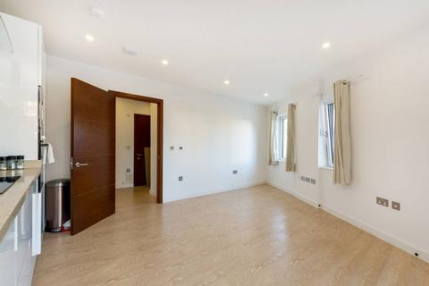 Flat 1, 1 Newgate, Croydon, CR0 2FB