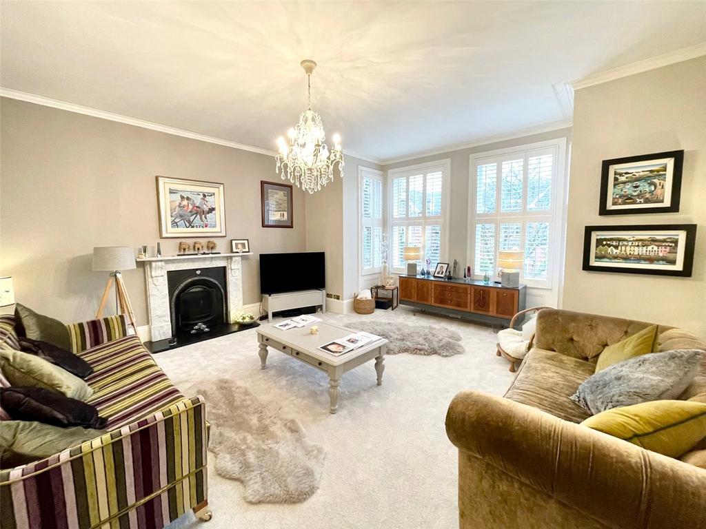 Grassington Road, Meads, Eastbourne... 3 bed apartment - £620,000