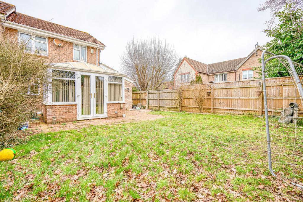 Enclosed Rear Garden