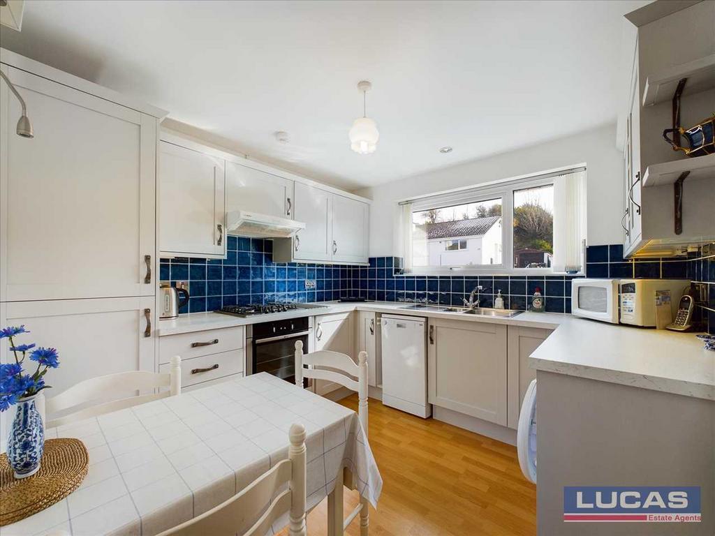 Penlon, Menai Bridge 2 bed semidetached bungalow for sale £224,500