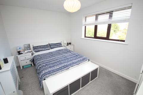12 Brunel Close, Stretford, Manchester, M32 0SR