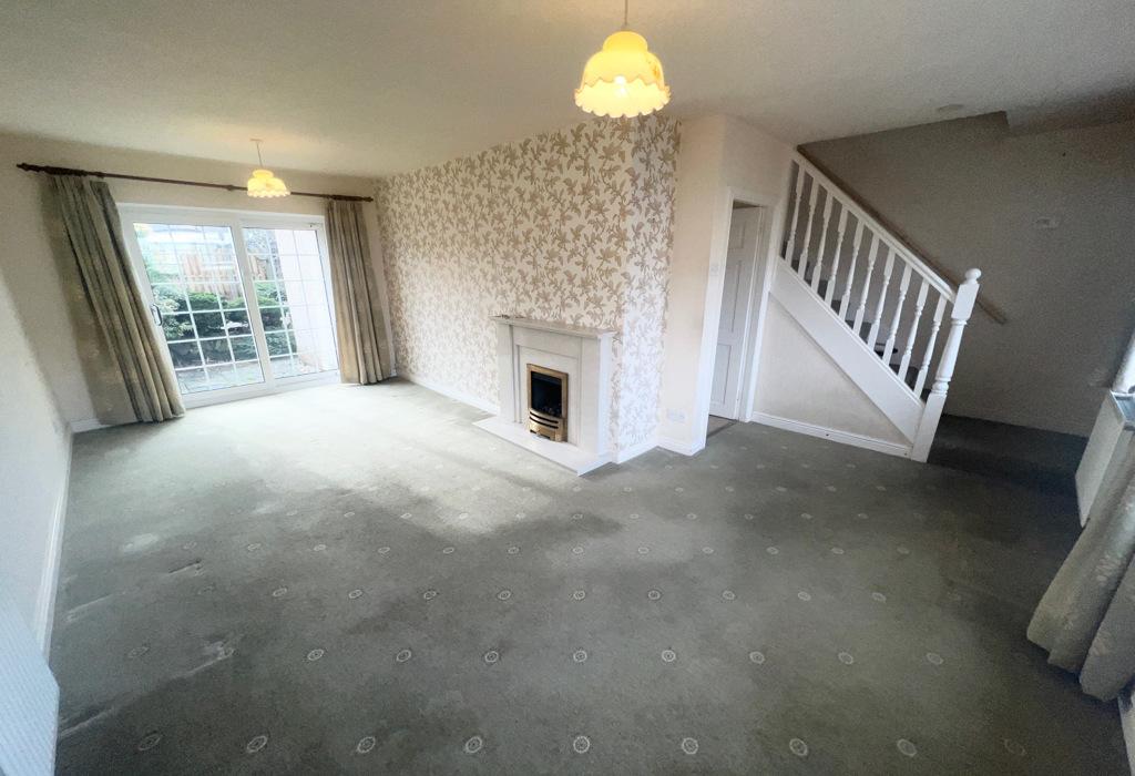 Northfield Crescent, Cottingley... 2 bed semidetached house £150,000