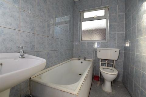 56 Baguley Crescent, Middleton, Manchester, M24 4GT