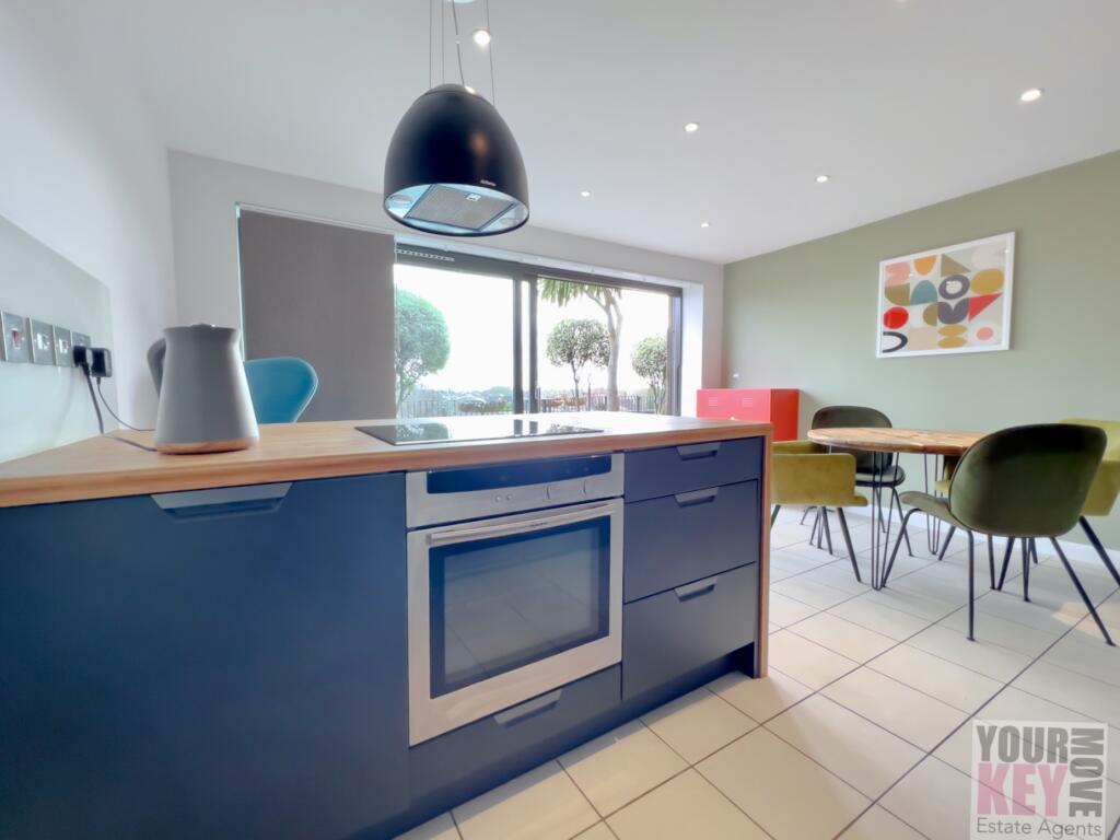 The Hyde, Dental Street, Hythe, Kent... 3 bed townhouse £450,000