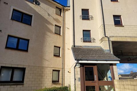 3 bedroom flat to rent - James Short Park, Falkirk, FK1
