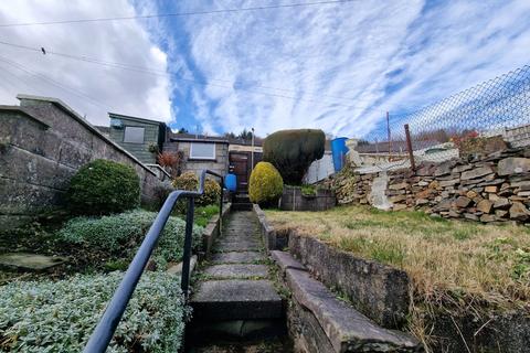 16 Deri Terrace, Tylorstown, Ferndale, CF43 3NB