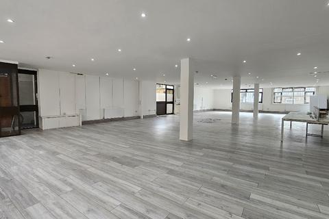 Office to rent - Fournier Street, London, Spitalfields