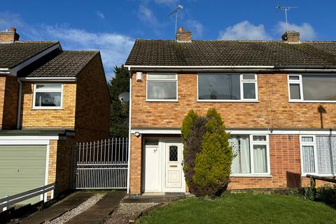 3 bedroom semi-detached house to rent, Somerby Drive, Oadby, LE2