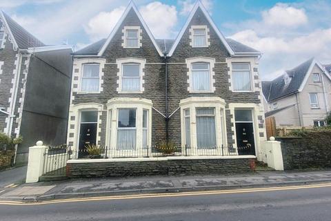 12 bedroom semi-detached house for sale - Victoria Gardens, Neath, Neath Port Talbot.