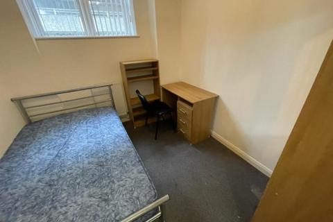 6 bedroom private hall to rent, Warwick Street, Leamington Spa
