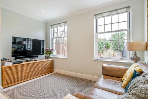479 Rayners Lane, Pinner, HA5 5DN