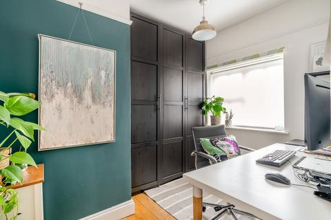 479 Rayners Lane, Pinner, HA5 5DN