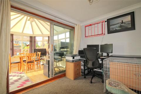 17 Slowgrove Close, Trowbridge, BA14 7DL