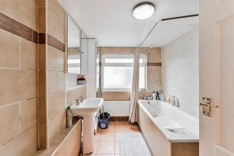 135 Thorpe Road, Forest Gate, London, E7 9ED