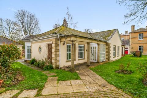 2 bedroom semi-detached bungalow for sale - The Courtyard, Sutton Veny, BA12