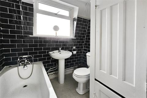 4 Angmering Way, Rustington, Littlehampton, BN16 3RA