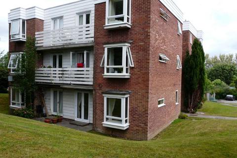 1 bedroom flat to rent, 19 Firgrove Court, Hungerford, RG17 0DD