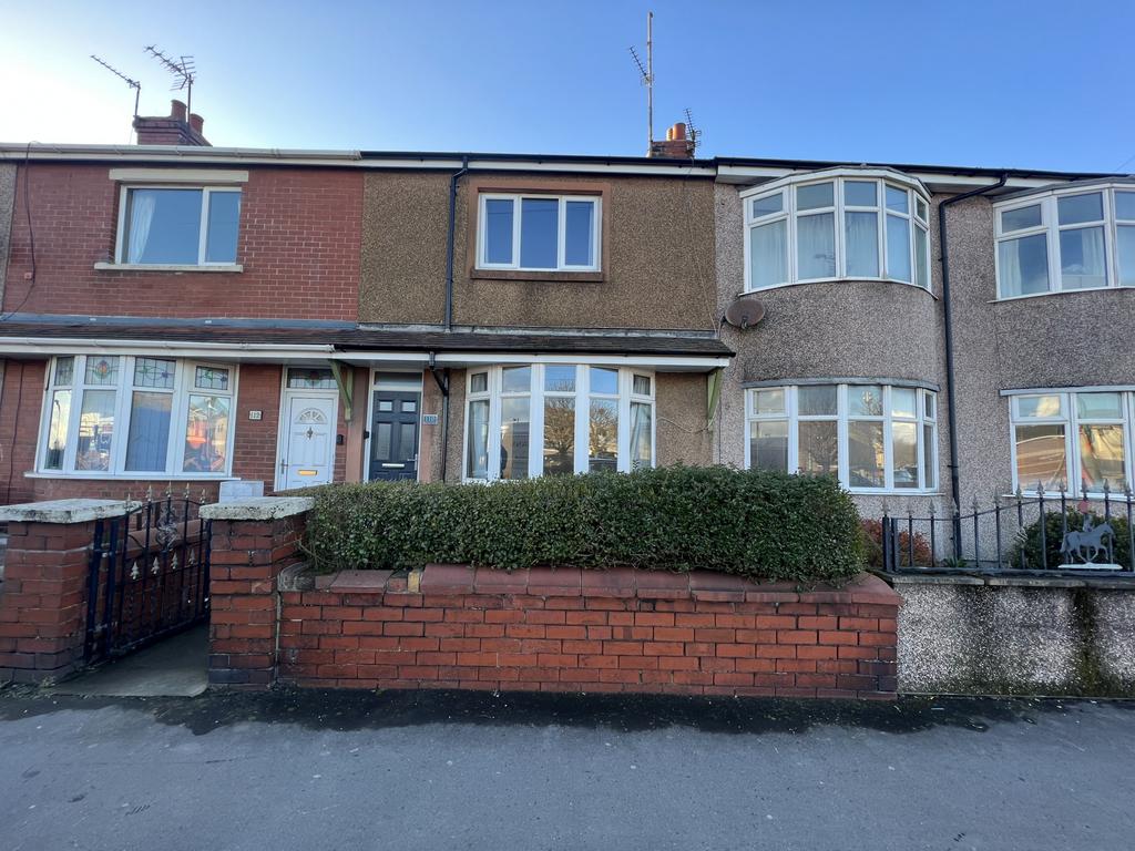 Radcliffe Road, Fleetwood, FY7 3 bed terraced house £700 pcm (£162 pw)