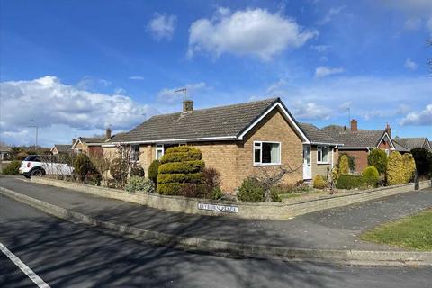 2 bedroom bungalow for sale, Wharfedale, Filey
