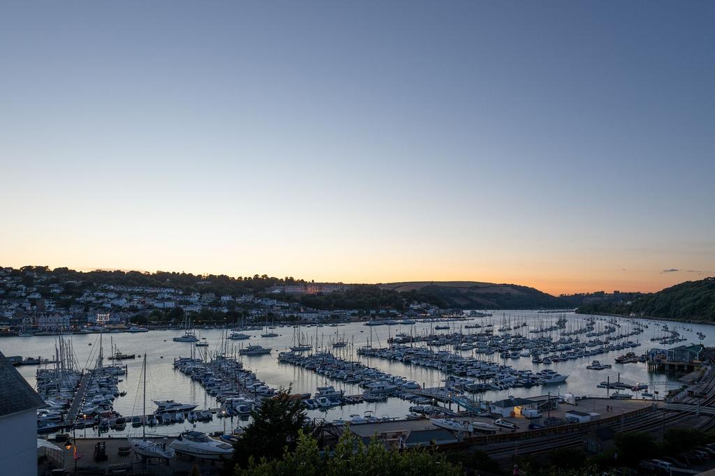 10 College View Kingswear