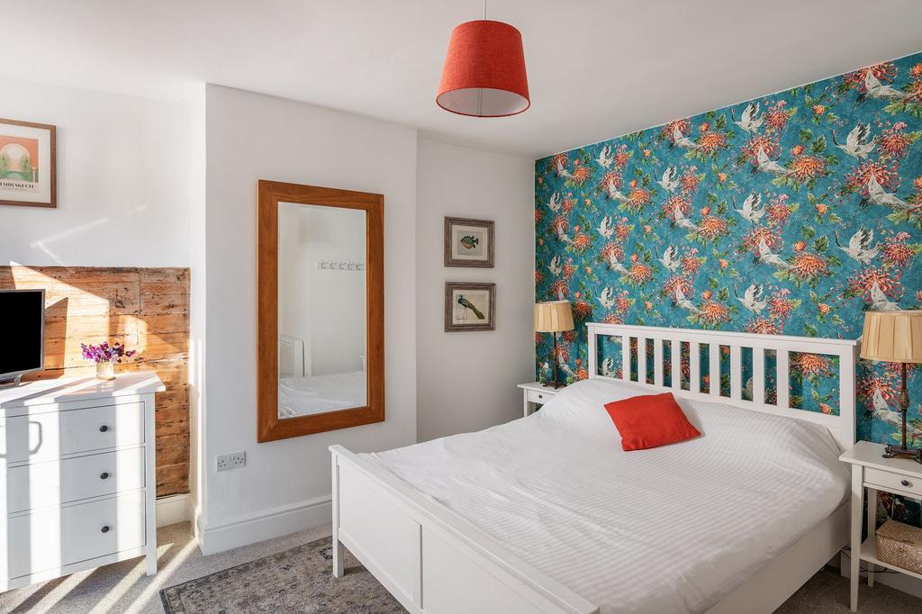 Bedroom College View Kingswear
