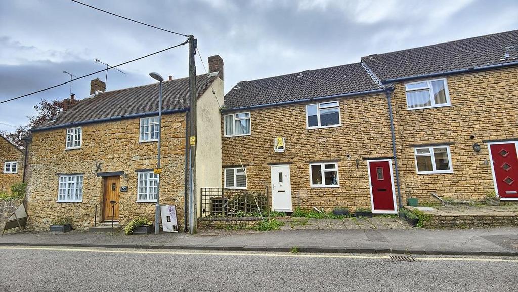 Acreman Street, Sherborne, Dorset, DT9 2 bed terraced house for sale