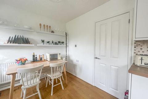 219 Ferry Road, Hullbridge, Hockley, SS5 6JY