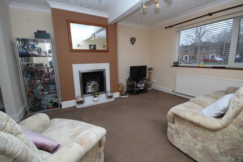 3 bedroom semi-detached house for sale - Greenway, Saughall