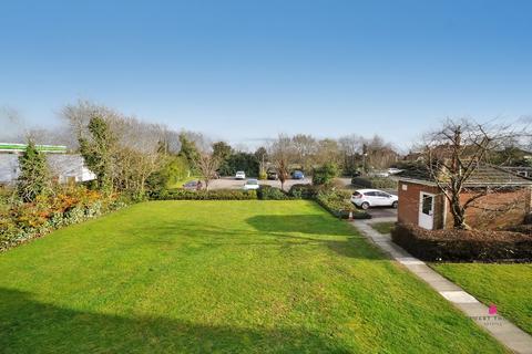 Flat 21, Kings Lodge Benfleet Road, Benfleet, SS7 1LY