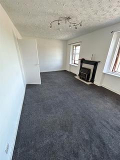 2 bedroom flat to rent - Auchmill Road, Bucksburn, Aberdeen, AB21
