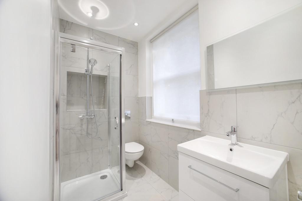 Apartment in London - View 3