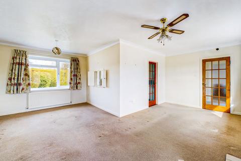 2 bedroom detached bungalow for sale, Mudeford, Christchurch, BH23