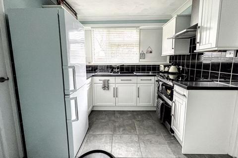 Flat 1, Herons Court Wroxham Way, Bognor Regis, PO22 8HA
