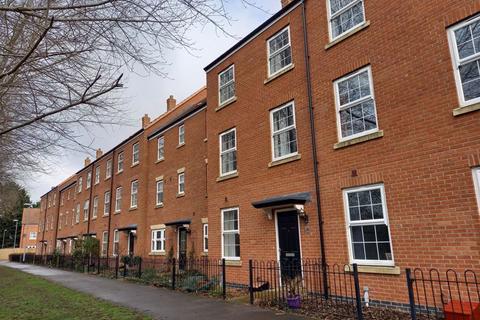 4 bedroom terraced house to rent, Bells Yard Close, Horncastle