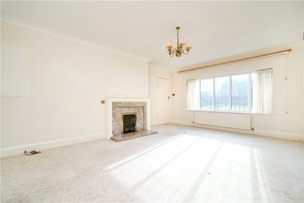 Harewood Road, Collingham, Wetherby... 4 bed detached house £600,000