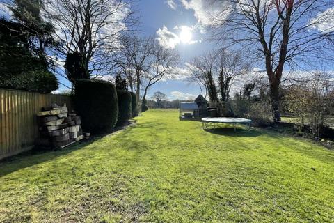 Grange Bungalow Behoes Lane, Woodcote, Reading, RG8 0PT