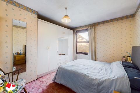201 Bristol Road, Gloucester, GL1 5TQ