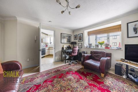31 Messant Close, Harold Wood, Romford, RM3 0WP